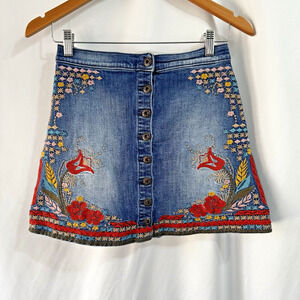 SNEAK PEAK womens floral Embroidered Denim Jean Skirt Boho Size Small festival